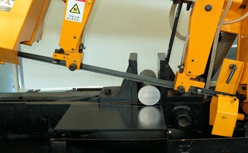 会东数控带锯床自动送料精度会出现偏差吗? 会东数控带锯床自动送料精度会出现偏差吗?